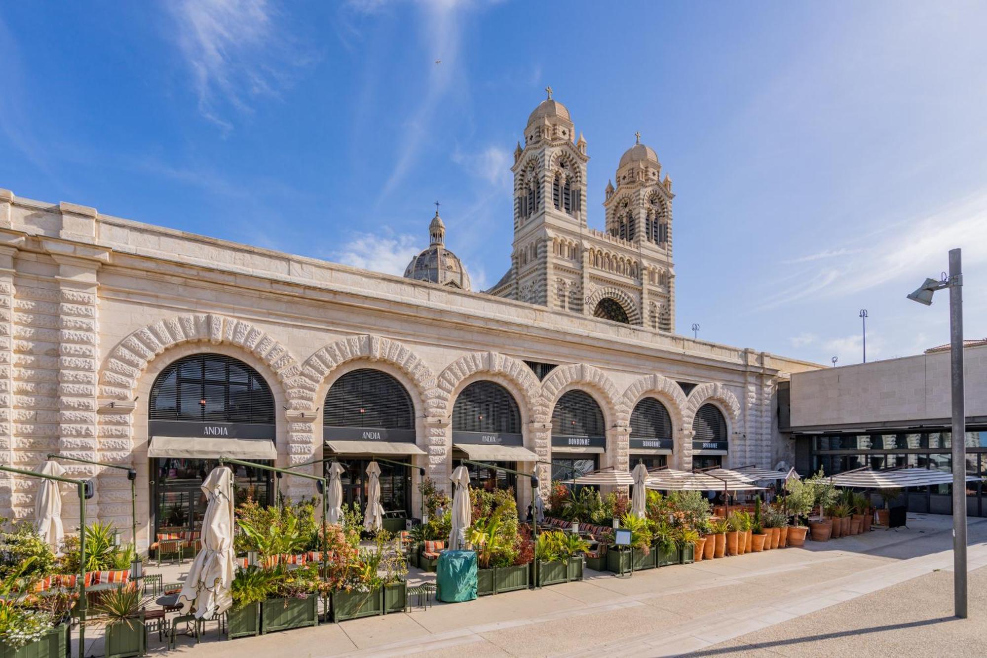 Le Castellane Coeur Centre Ville Marseille Luaran gambar
