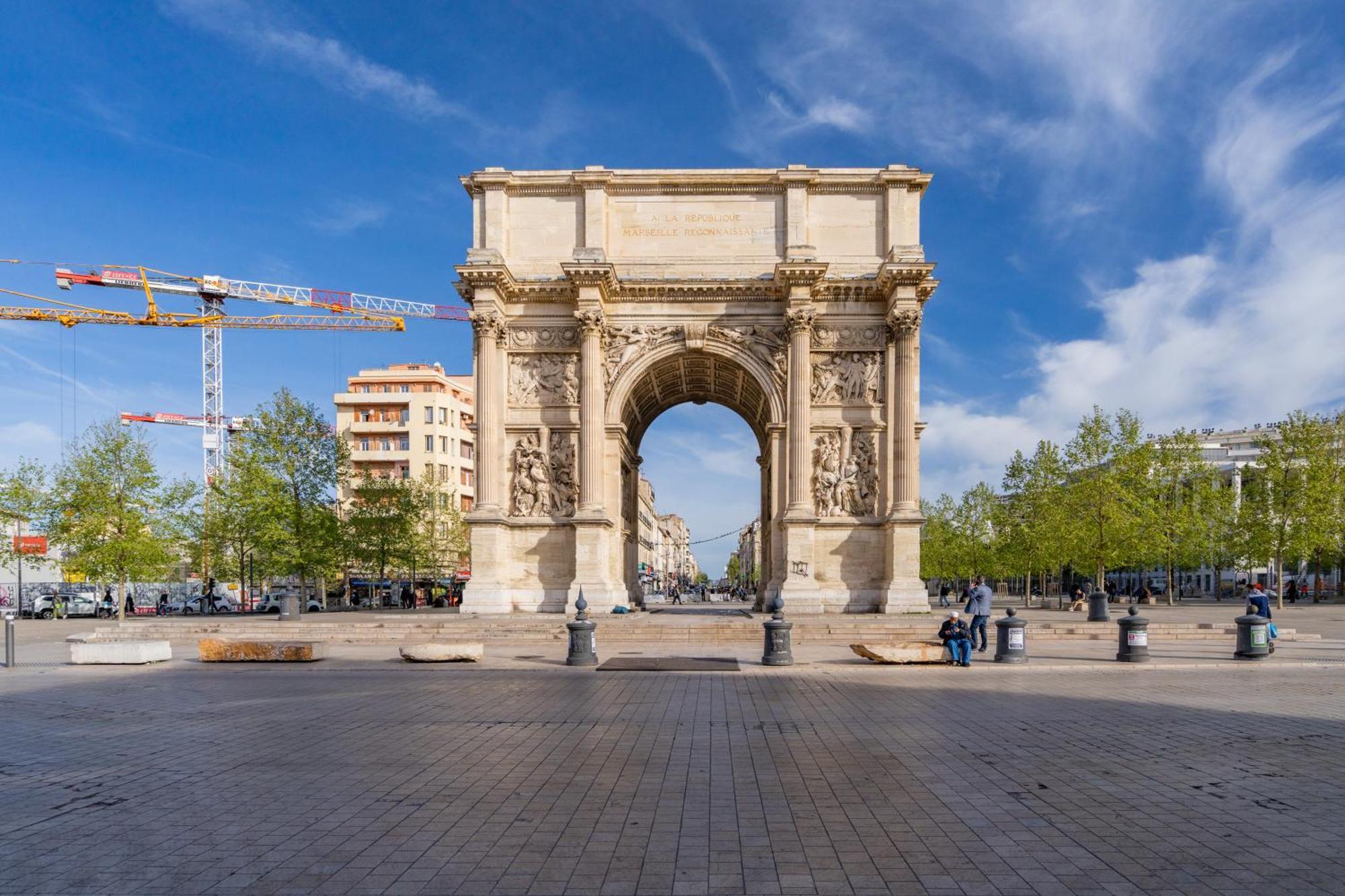 Le Castellane Coeur Centre Ville Marseille Luaran gambar