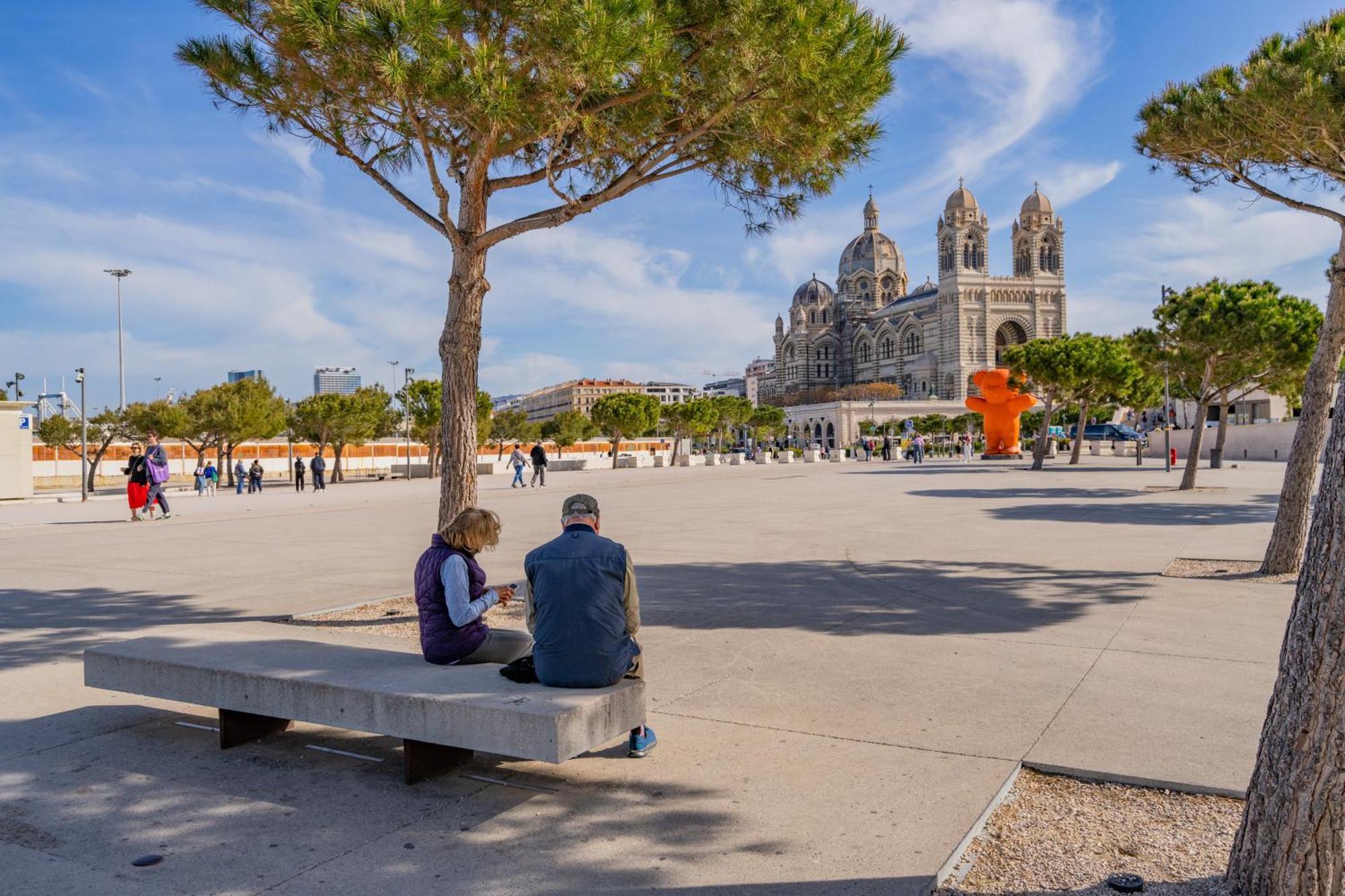 Le Castellane Coeur Centre Ville Marseille Luaran gambar